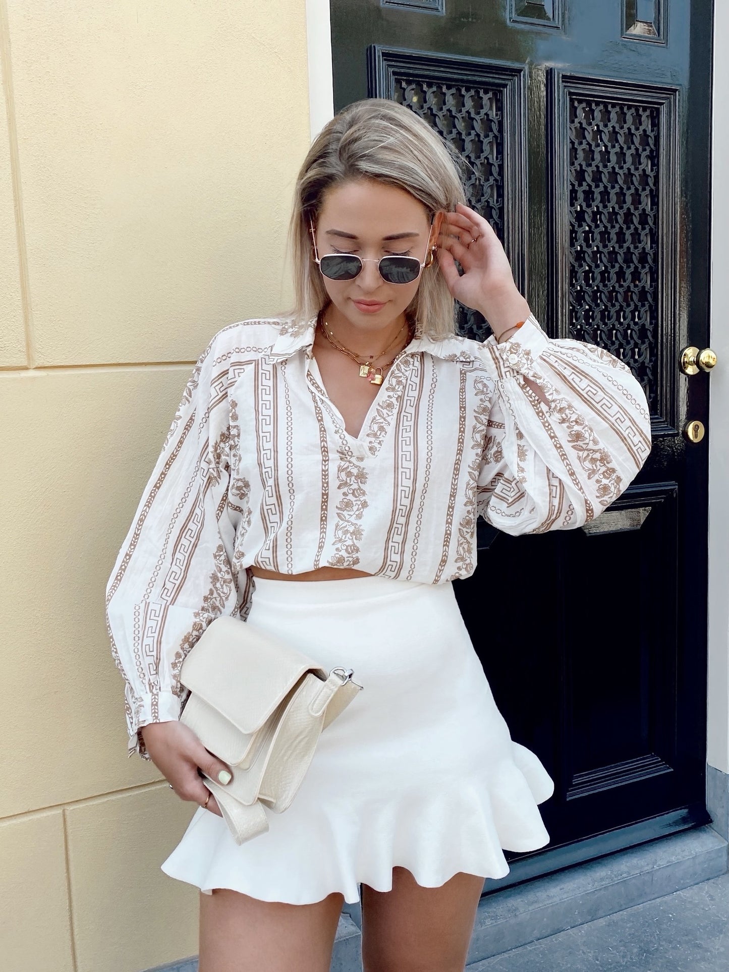 RUFFLE SKIRT WHITE
