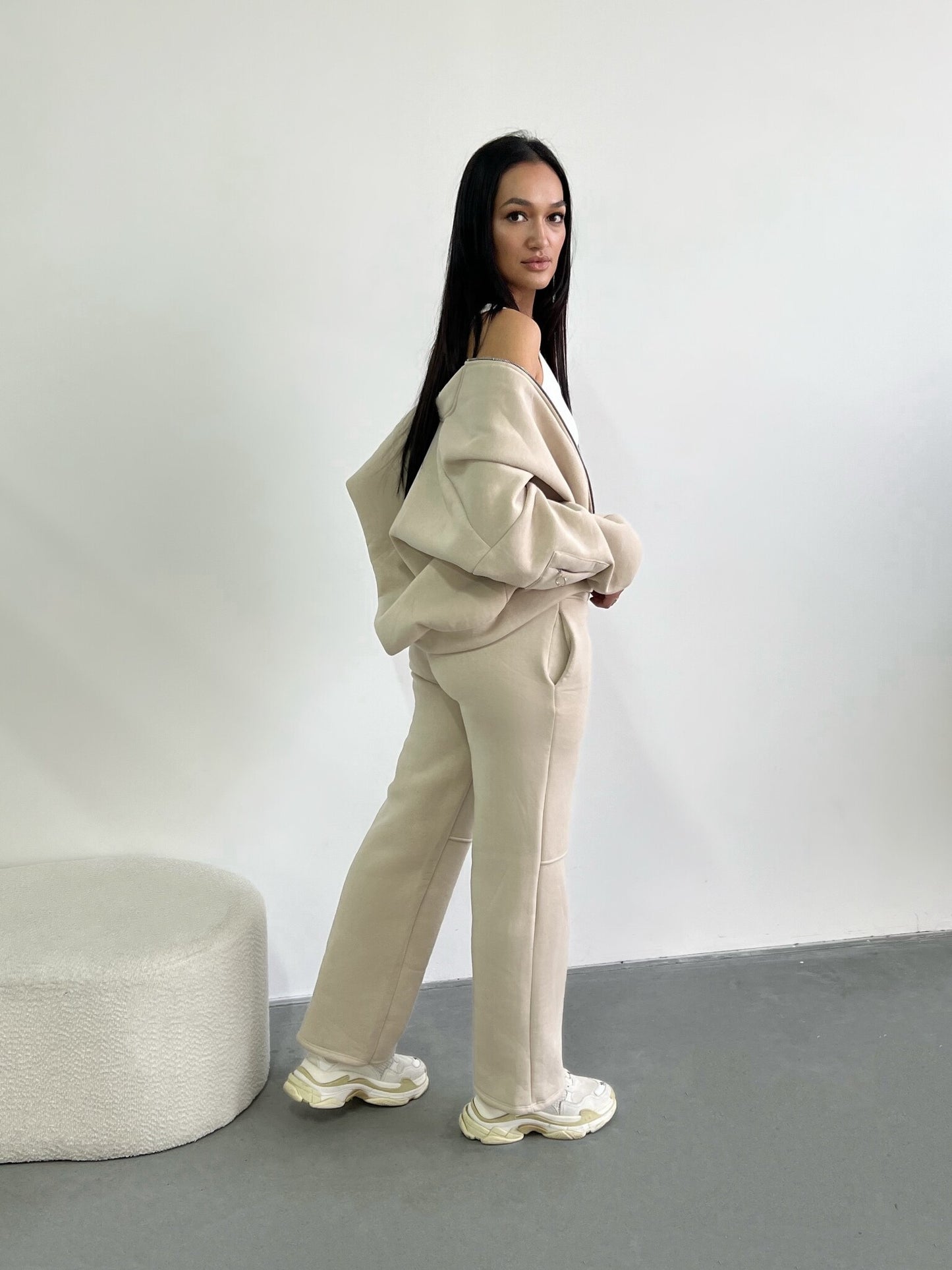 JOGGING SUIT BEIGE