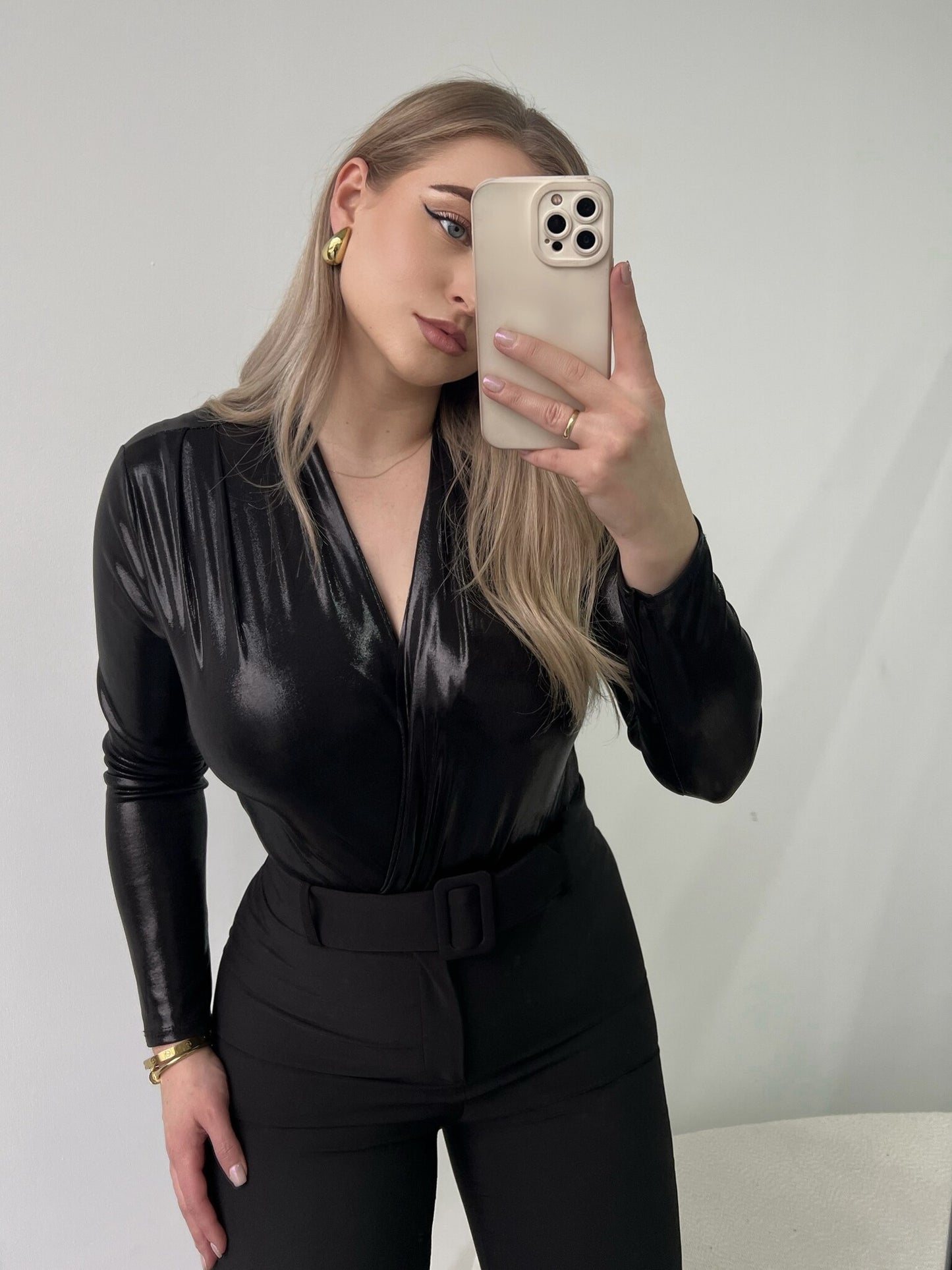 METALLIC WRAP BODY BLACK