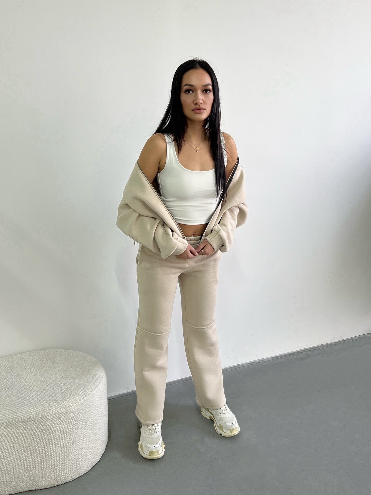 JOGGING SUIT BEIGE