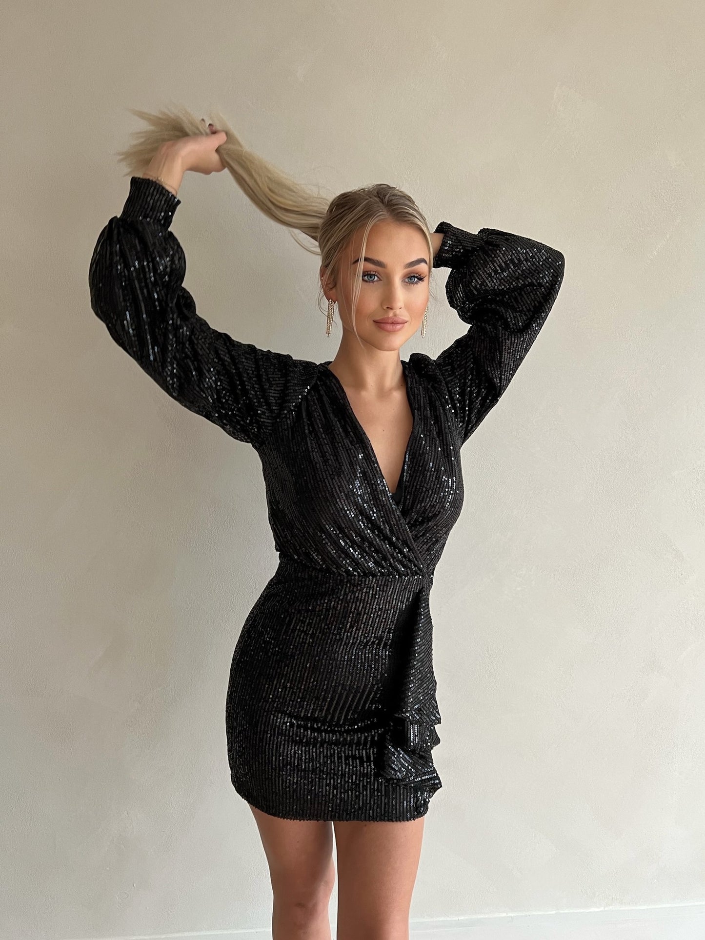 SEQUIN DRESS BLACK